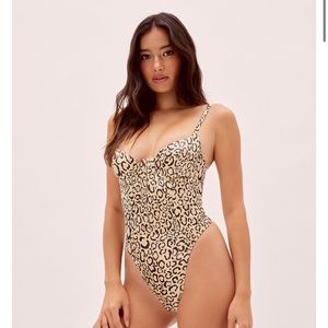 NWT For Love & Lemons Frankie bodysuit